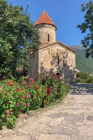 Azerbaijan 8N9D - Gallery image 2